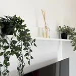 Agora Family House Apartamento *