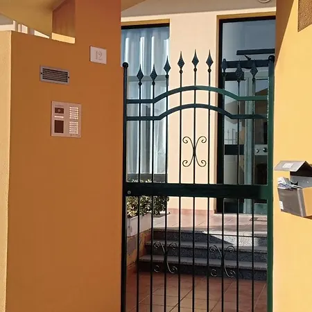 Agora Family House Appartamento Quartucciu