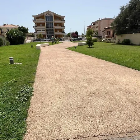 Agora Family House Appartamento Quartucciu