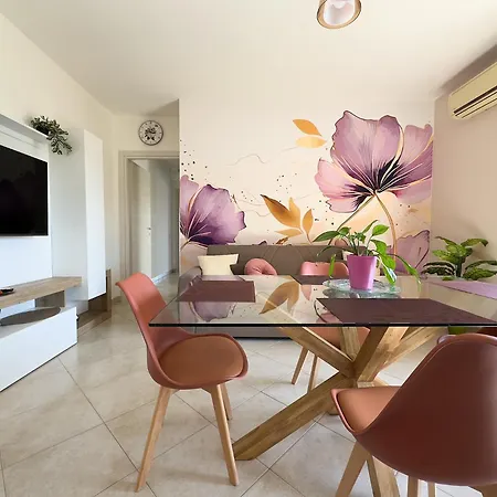 Appartamento Agora Family House *